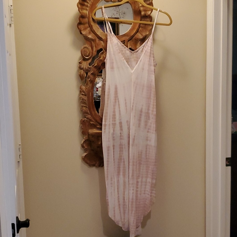 Top - Picture 2 of 3
